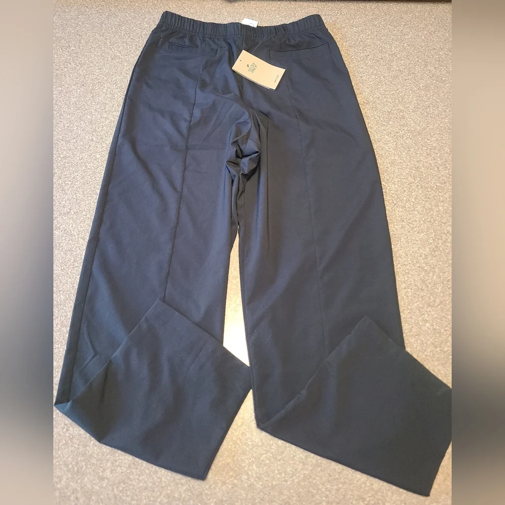 Nwt Womens Nike Tech Pack Pants Size Small - Picture 1 of 6